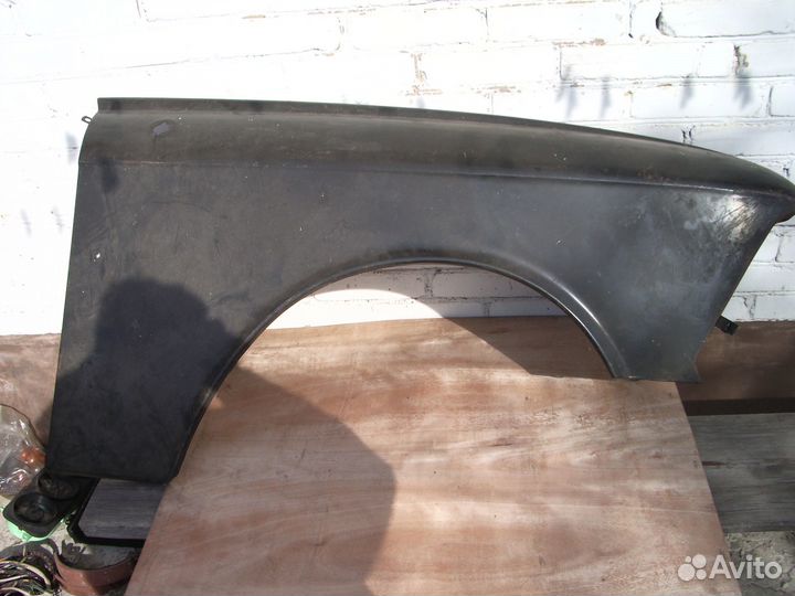 Крыло Москвич 408