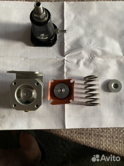 Топливный регулятор Aeromotive