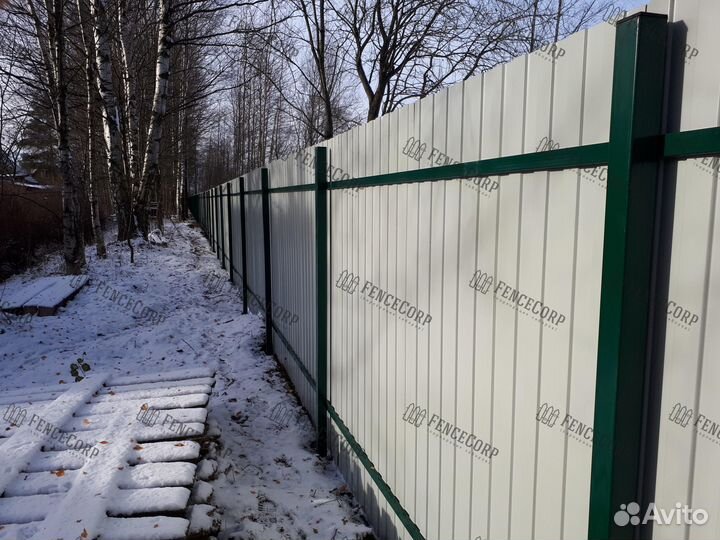 Забор из профнастила для дачи 2 м. 0.45 мм. C8