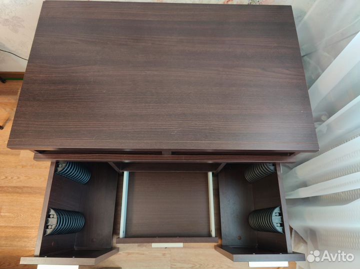 Тумба под телевизор с функцией бара