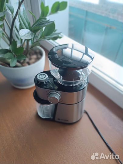 Кофемолка vitek