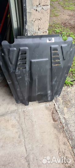 Защита на Ларгус