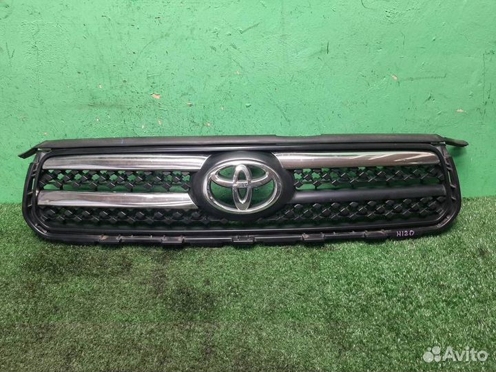 Решетка радиатора Toyota RAV4 A30 2007