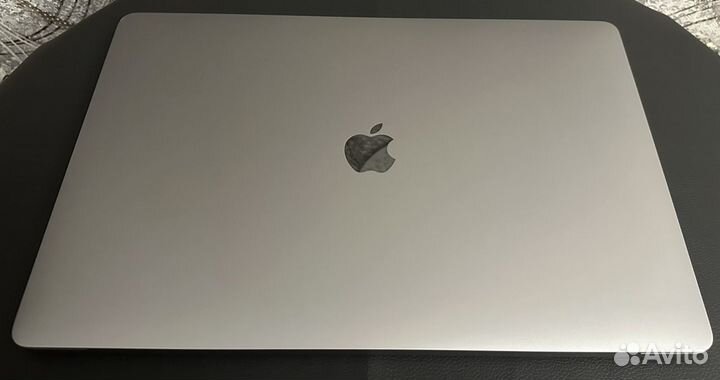 MacBook Pro 16 i9 64GB 1TB