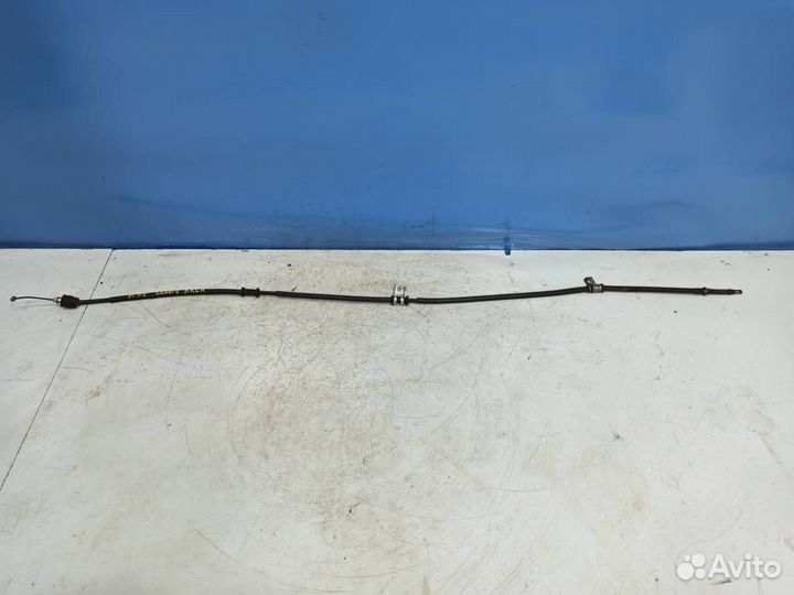 Трос ручного тормоза Kia Ceed 1 2010-2012