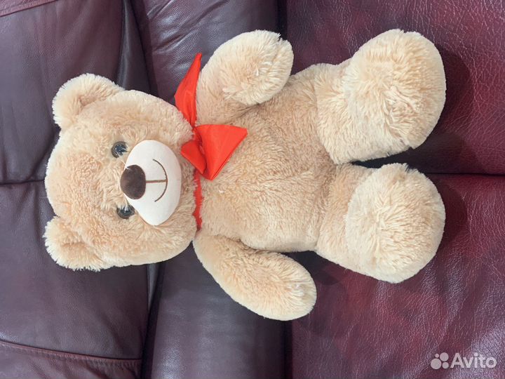Плюшевый медведь