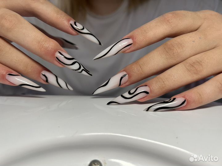 Наращивание ногтей