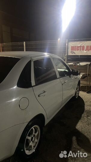 LADA Granta 1.6 МТ, 2012, 185 000 км
