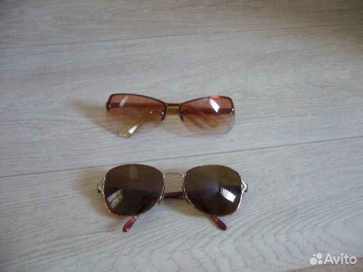 Очки солнцезащитные