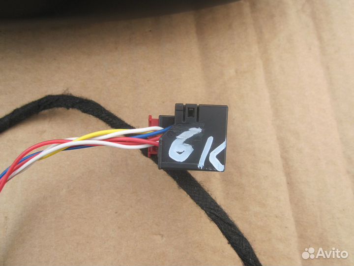 Зеркало прав 6 конт Аналог Skoda Octavia 2 A5 рест