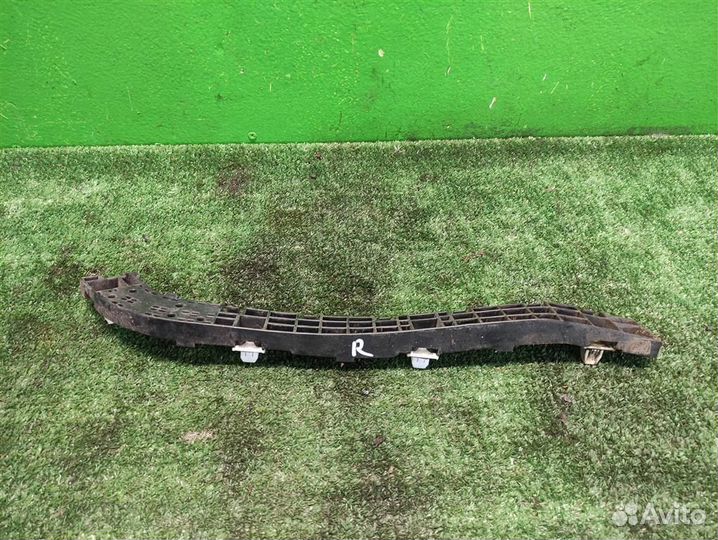 Кронштейн бампера заднего правый Honda CR-V 3 (RE