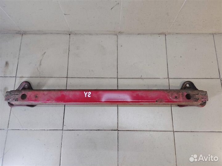 Усилитель бампера заднего Toyota Yaris P90 2010