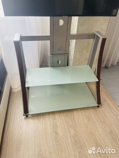 Тумба под телевизор и акустику