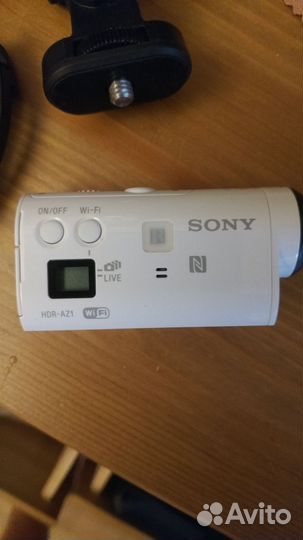 Экшн камера sony HDR-AZ1