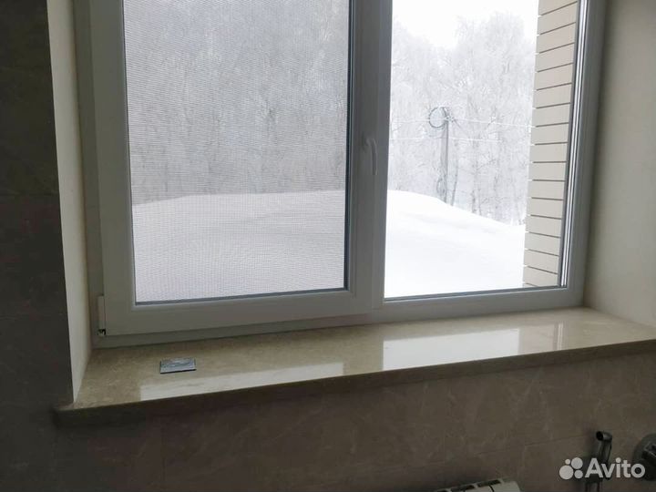 Подоконник из кварцевого агломерата