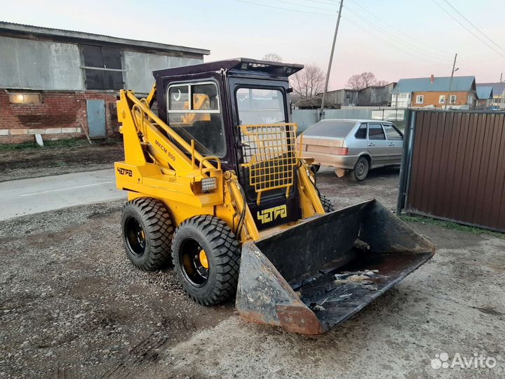 Мини-погрузчик КУРГАНМАШЗАВОД МКСМ 800H, 2013
