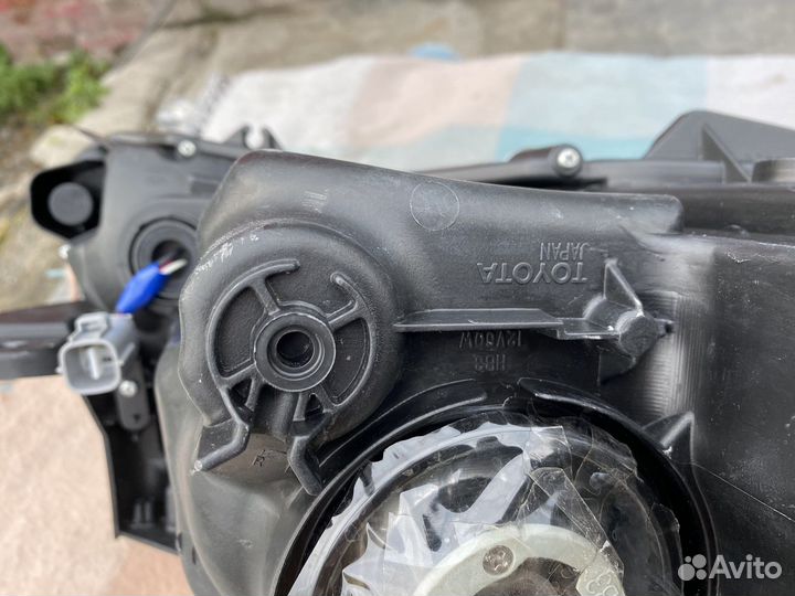 Фара левая toyota camre 55