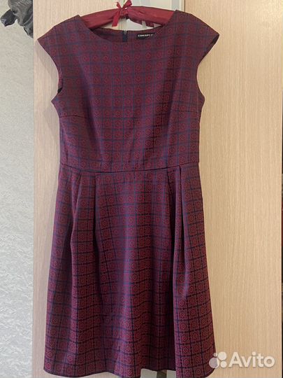 Платье женскиое