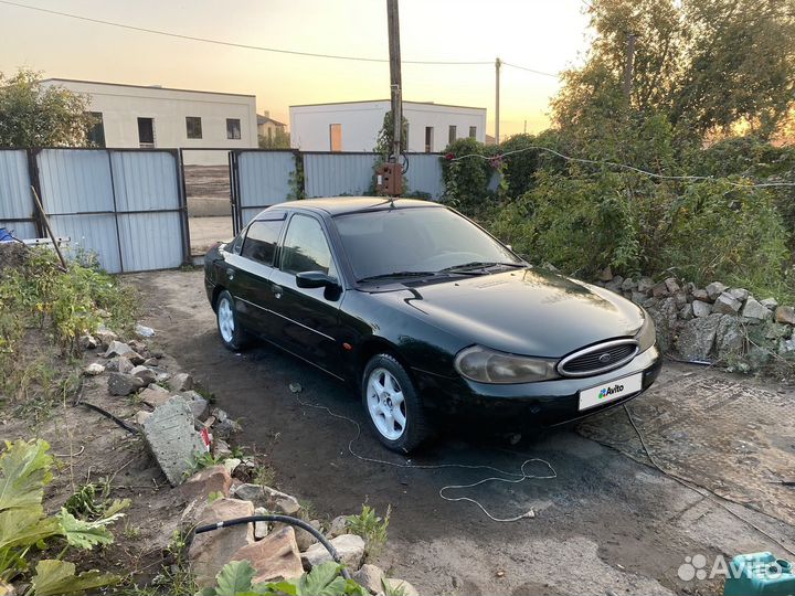 Ford Mondeo 1.8 МТ, 1997, 520 000 км