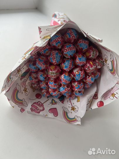 Букет из чупа-чупсов