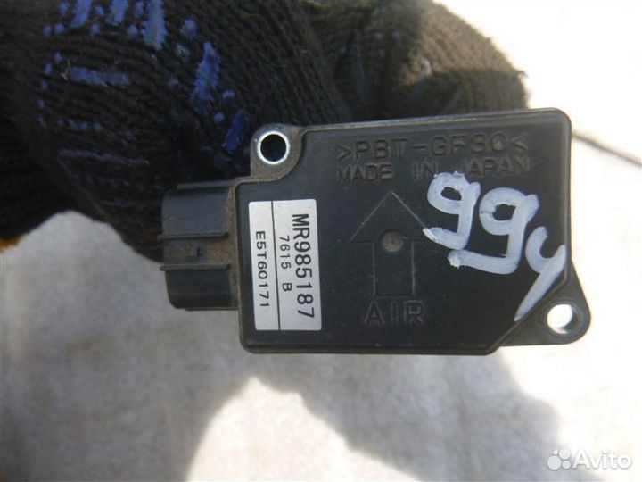 Расходомер воздуха Mitsubishi Pajero V87W 6G75