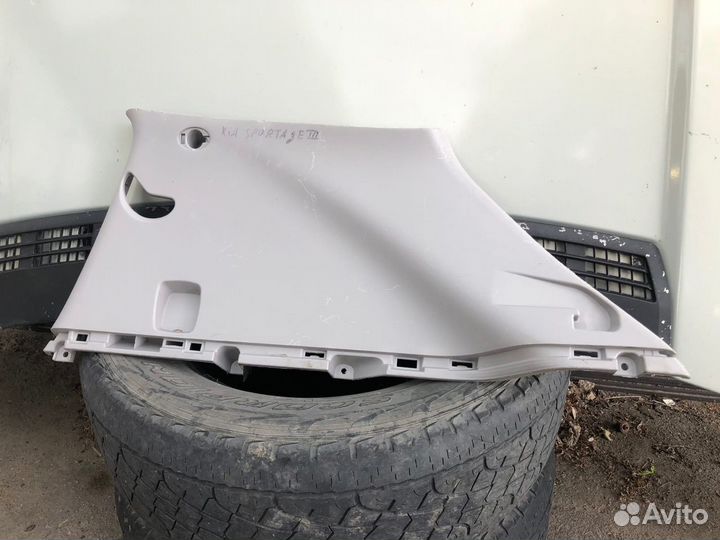 Накладка стойки багажника Kia Sportage (SL) III