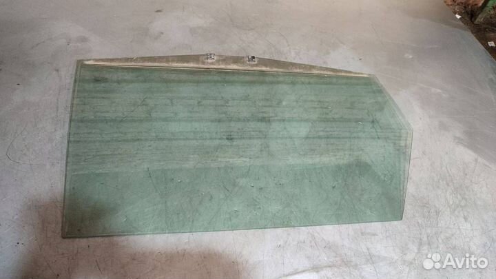 Стекло двери задней правой Audi A6 4B/C5 C5 2000