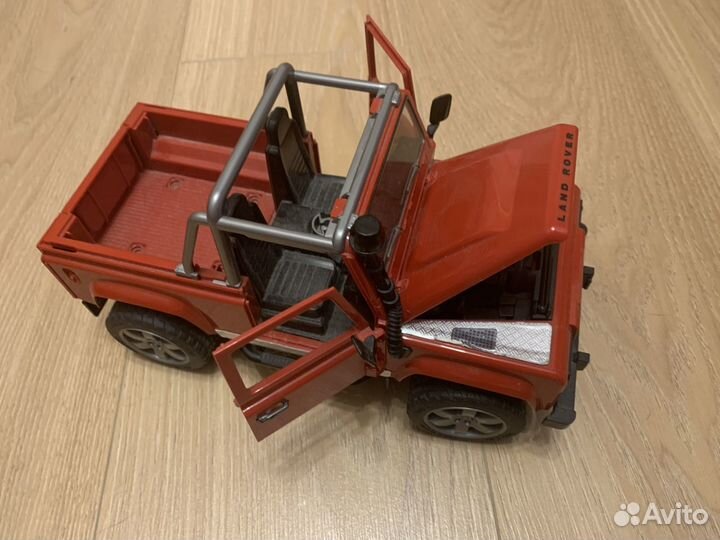Машинка Игрушка / Коллекционная модель Land Rover
