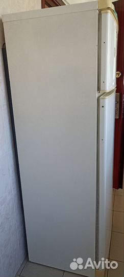 Холодильник stinol на запчасти