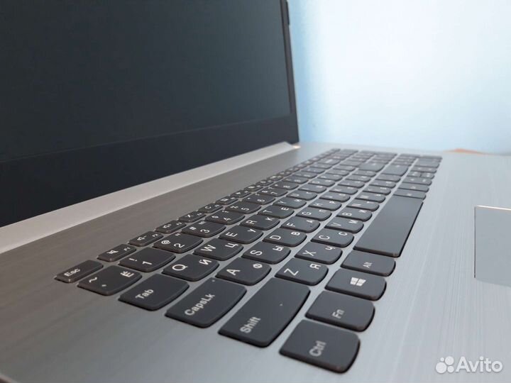 Новый мощный ноутбук/Гарантия 1г/8озу/256ssd/4ядра