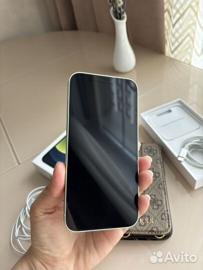 iPhone 12, 256 ГБ