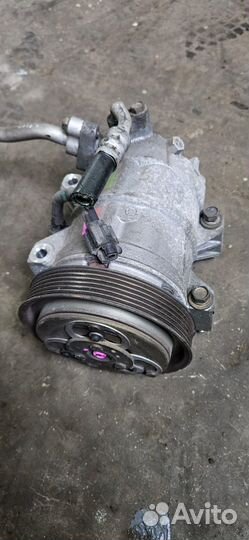 Компресор кондиционера SR20DE