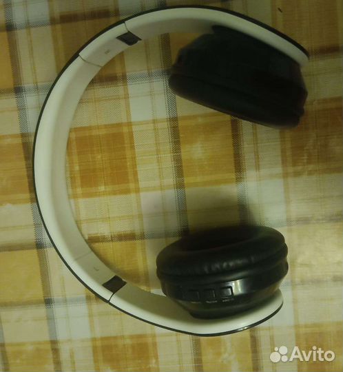 Беспроводные bluetooth наушники бу