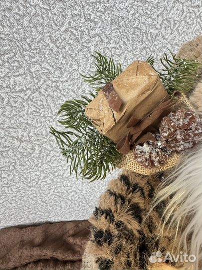 Дед мороз под елку