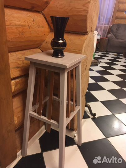 Подставка жардиньерка