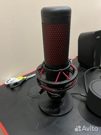 Микрофон HyperX quadcast