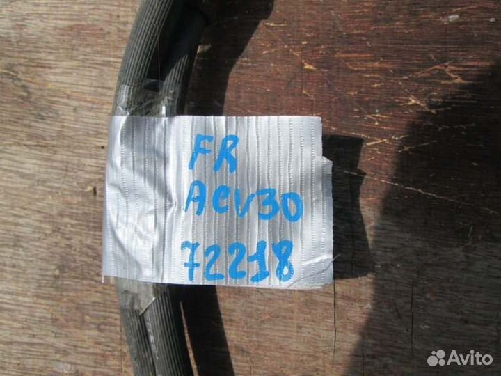 Шланг тормозной передний Toyota Camry ACV30 2AZ-FE