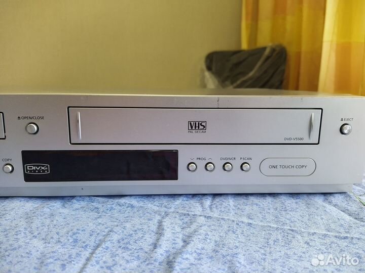 DVD/VHS-Плеер Samsung DVD V-5500 (Видеодвойка)