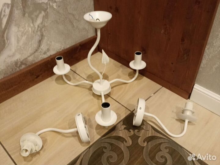 Комплект люстра и бра