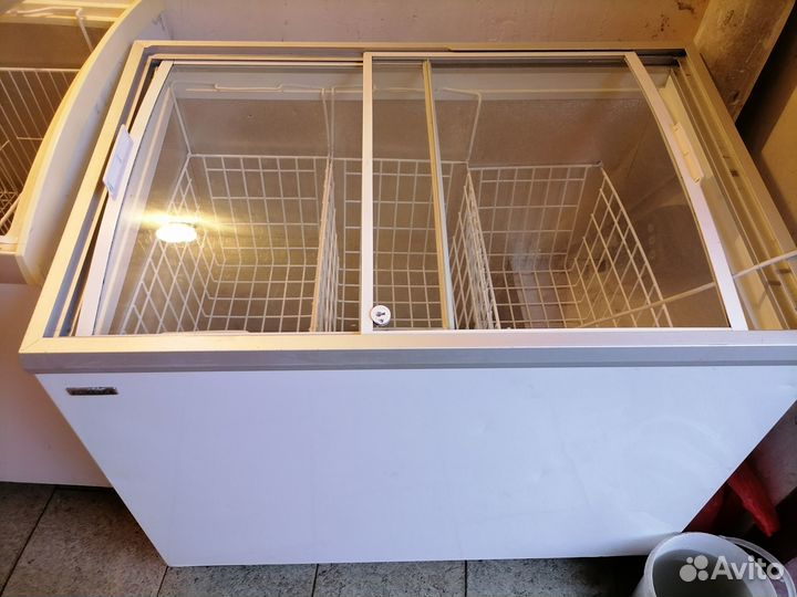 Лари морозильные