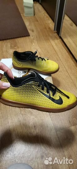 Футзалки nike