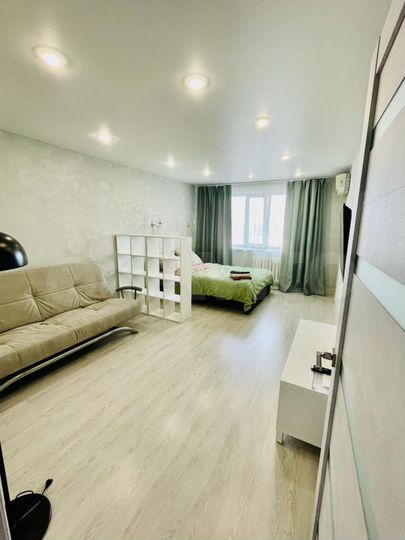 1-к. квартира, 54 м², 16/18 эт.