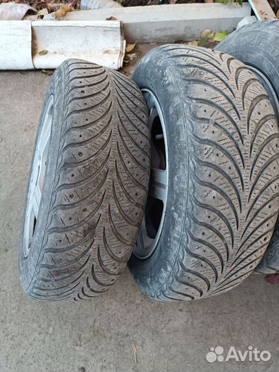Goodyear GT 2 185/65 R15 19E
