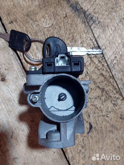 Замок зажигания hyundai accent