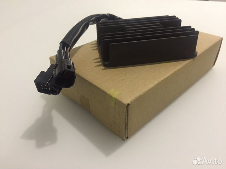 Реле-регулятор (реле зарядки) suzuki GSX-R и др