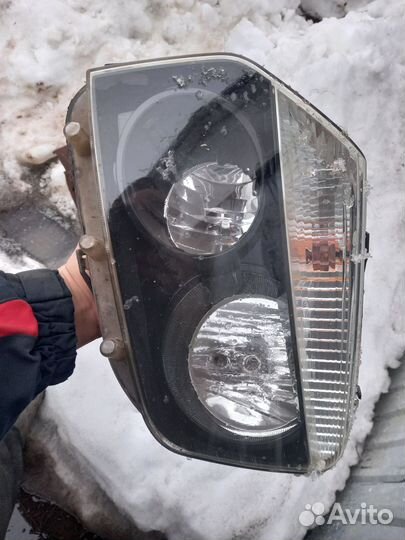Фара левая Renault duster