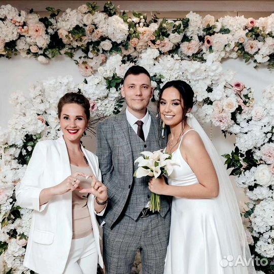 Ведущий тамада Кatrin на свадьбу