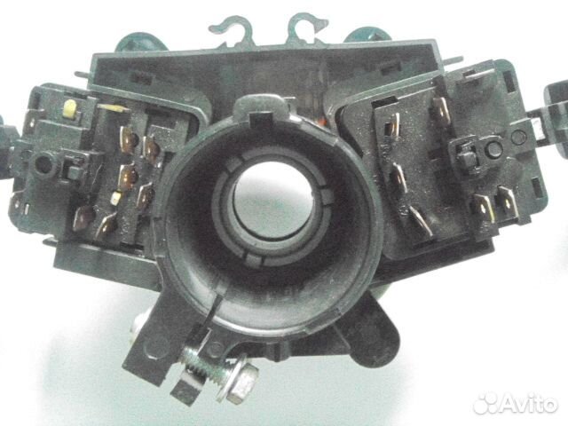 Продаю блок под рулевых переключателей на Приору