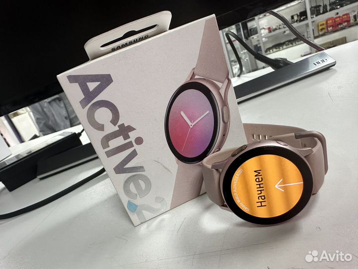 Смарт часы Samsung Galaxy Watch Active 2
