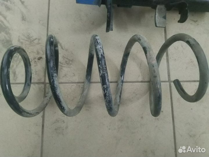 Пружина передняя форд фокус